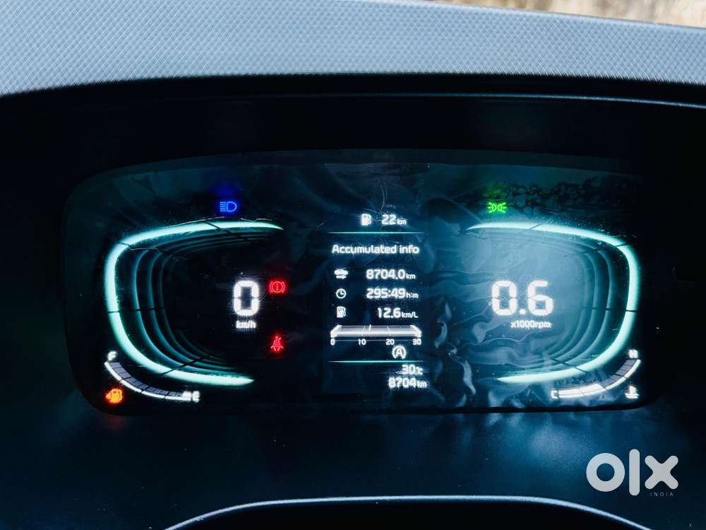 Kia Carens 1.4 Prestige 7 Str, 2024, Petrol