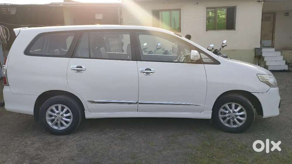 Toyota Innova Vx Diesel 2015