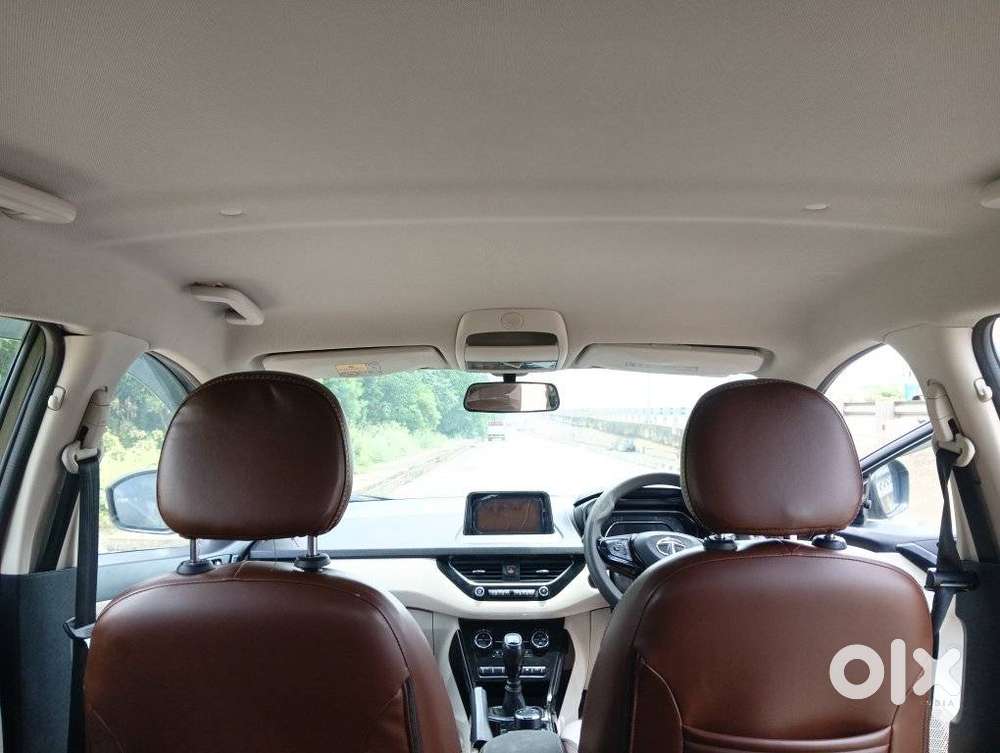 Tata Nexon 1.2 Revotron Xza Plus Dualtone, 2020, Petrol