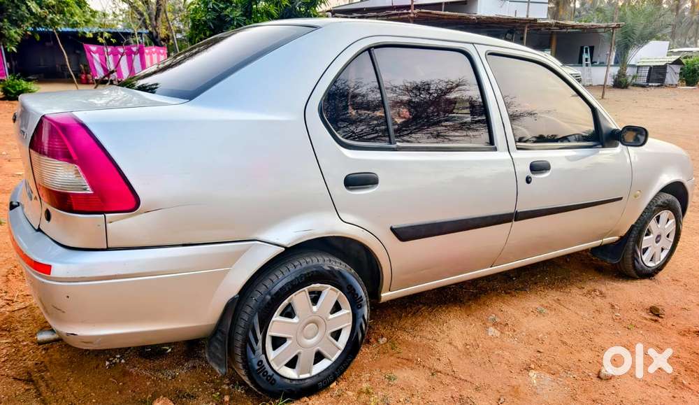 Ford Ikon 1.4 Zxi, 2009, Diesel