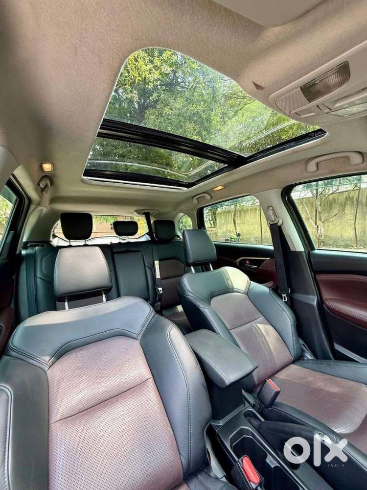 Maruti Suzuki Grand Vitara Smart Hybrid Alpha, 2022, Petrol