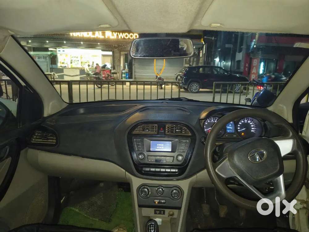 Tata Tiago Revotron 2017