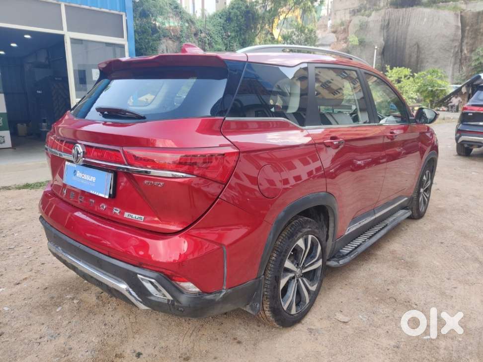 Mg Hector Plus Savvy Pro 1.5 Turbo Petrol Cvt 6 Str, 2023, Petrol