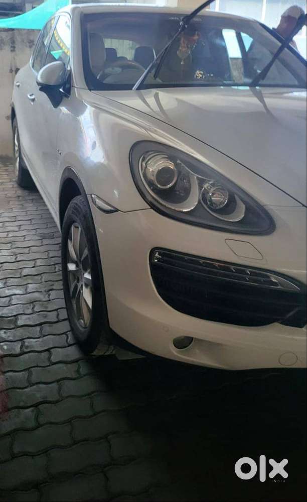 Porsche Cayenne 2013 Diesel Well Maintained