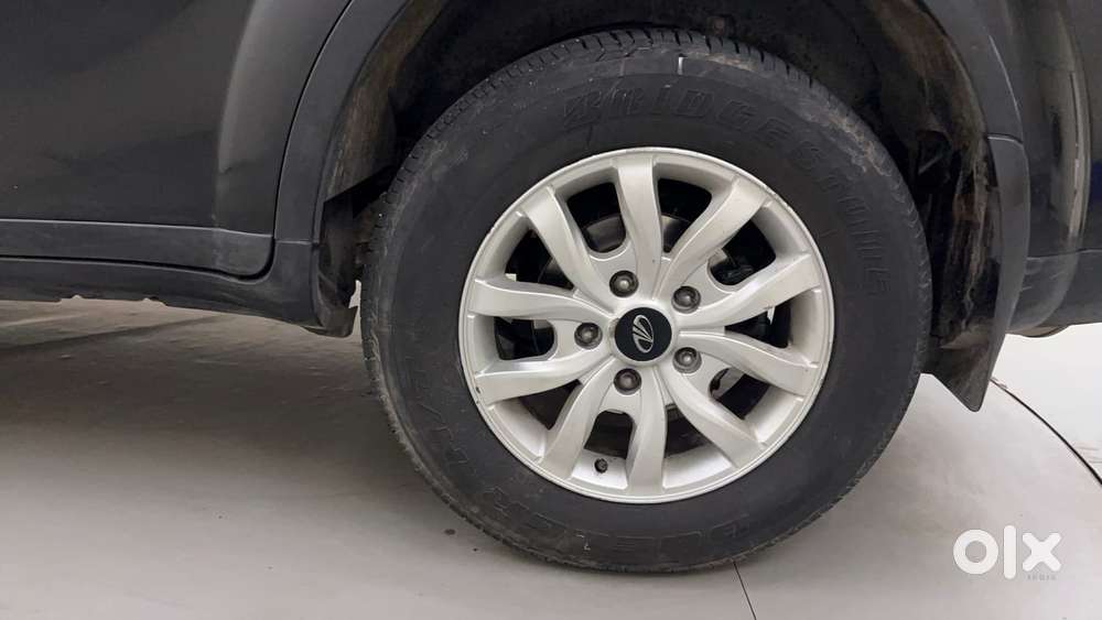Mahindra Xuv500 2.2 W10, 2015, Diesel