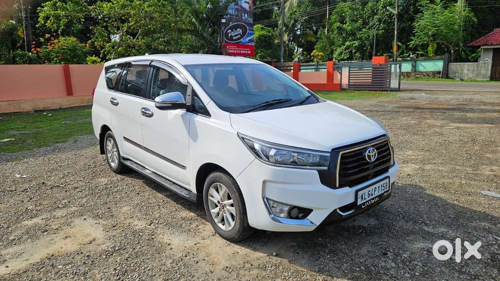 Toyota Innova Crysta 2018
