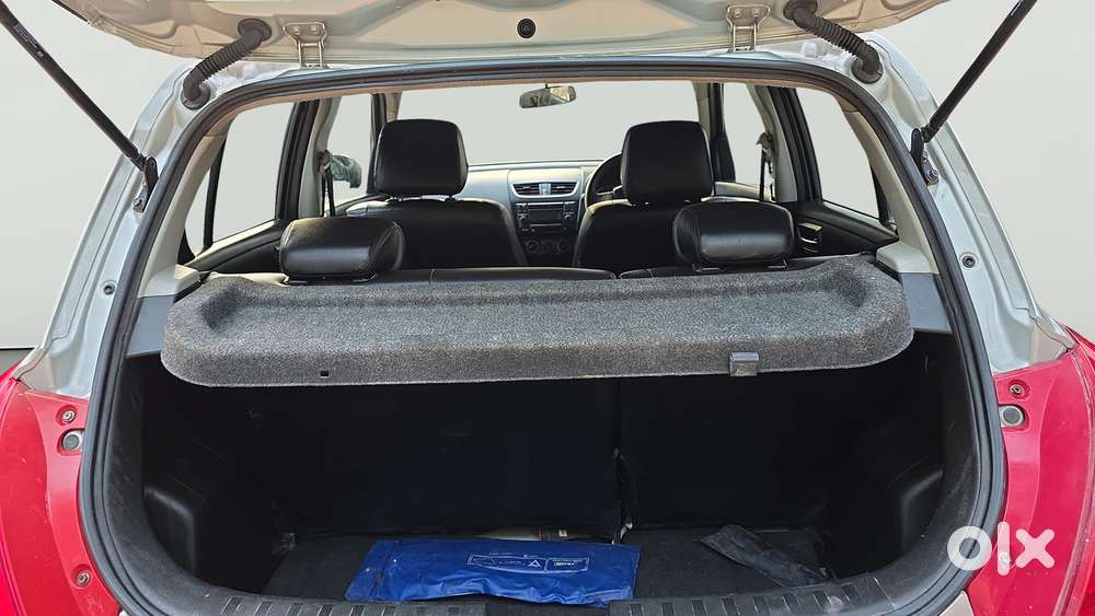 Maruti Suzuki Swift Vvt Vxi, 2016, Petrol
