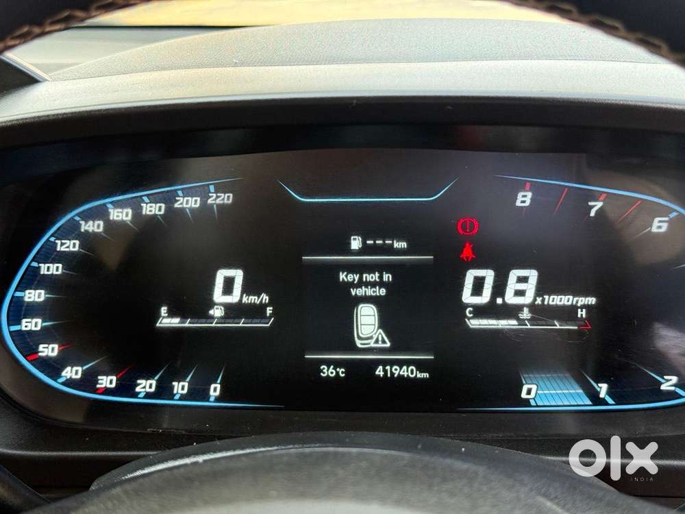 Hyundai I20 Asta (o) 1.2 Mt Dual Tone, 2020, Petrol