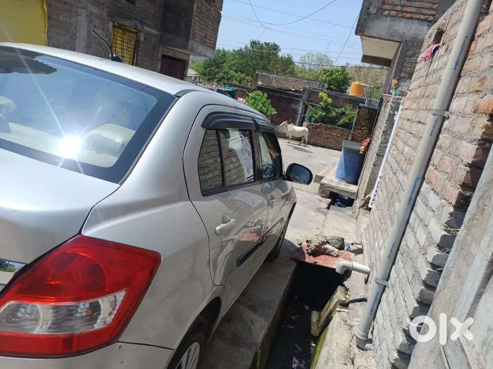 Maruti Suzuki Dzire 2015 Diesel 130000 Km Driven