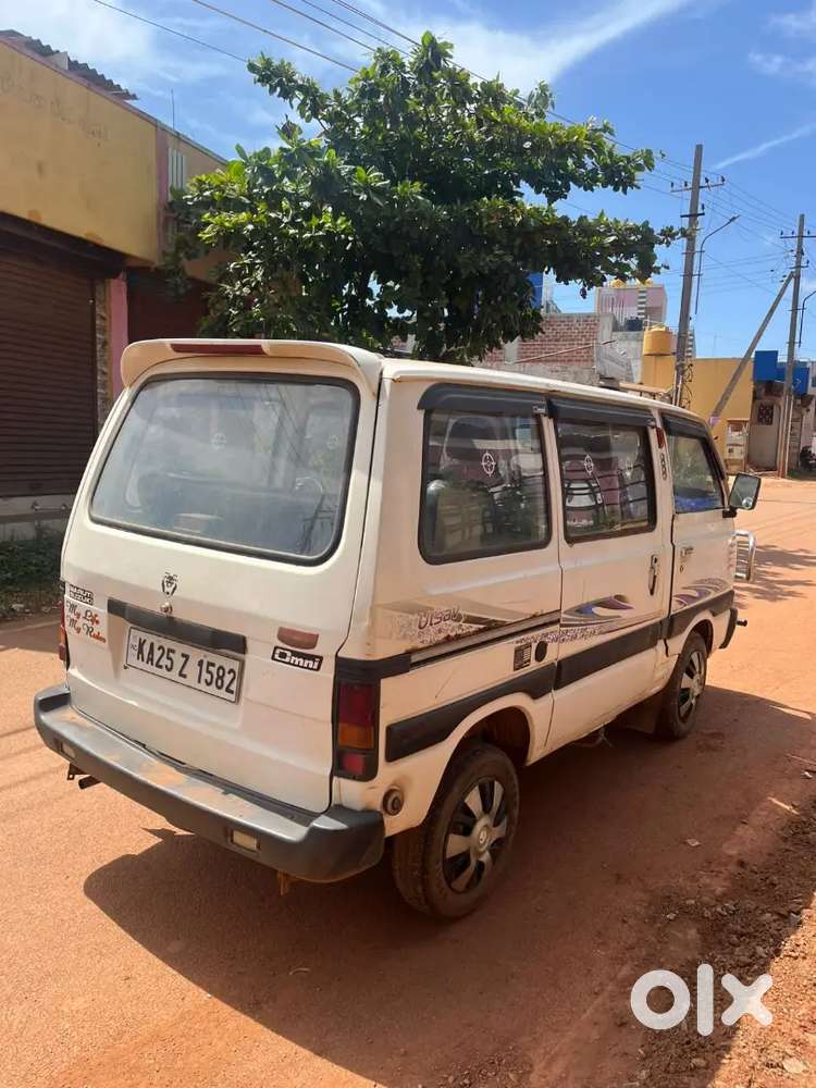 Maruti Suzuki Omni 2011 Lpg 120000 Km Driven