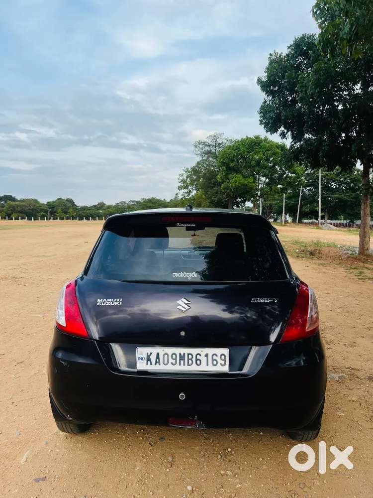 Maruti Swift 1.2 Vxi 2015