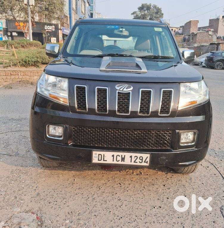 Mahindra Tuv 300 Mhawk100 T8 Amt, 2017, Diesel