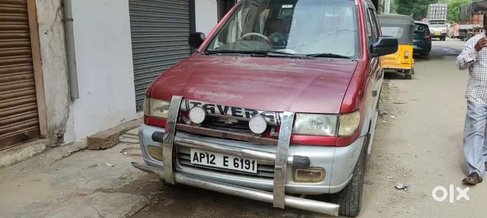 Chevrolet Tavera 2005