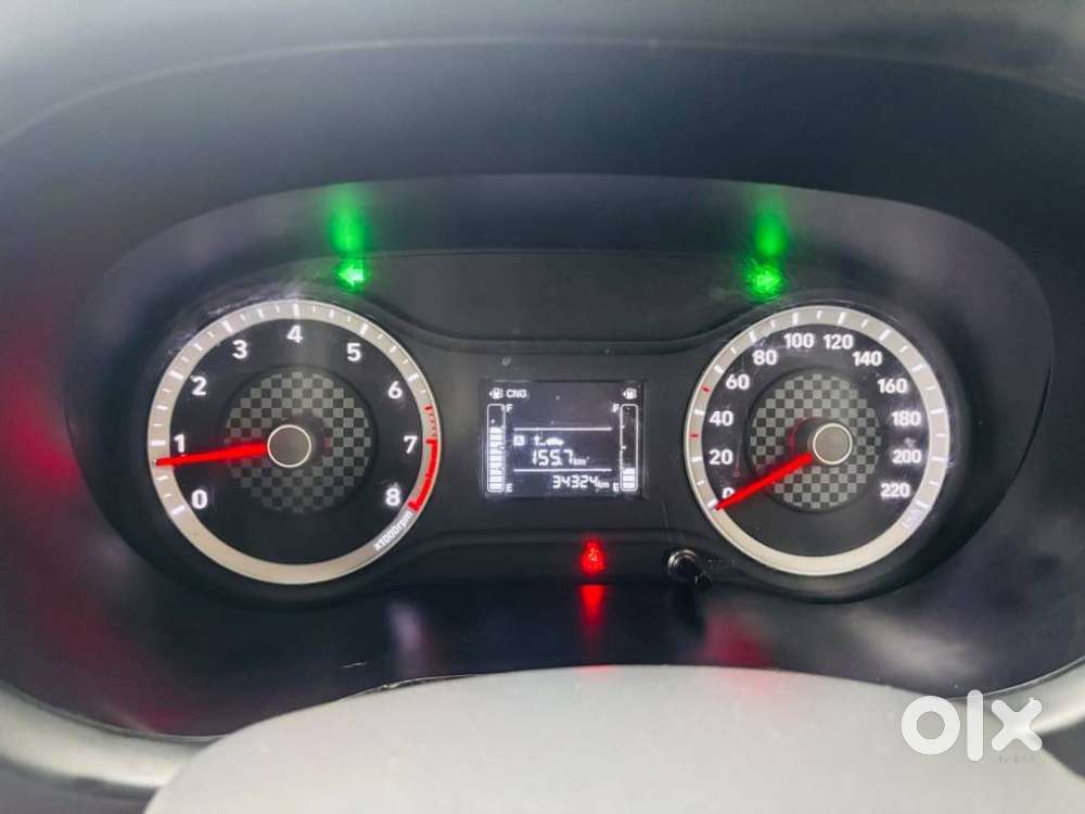 Hyundai Aura, 2020, Petrol