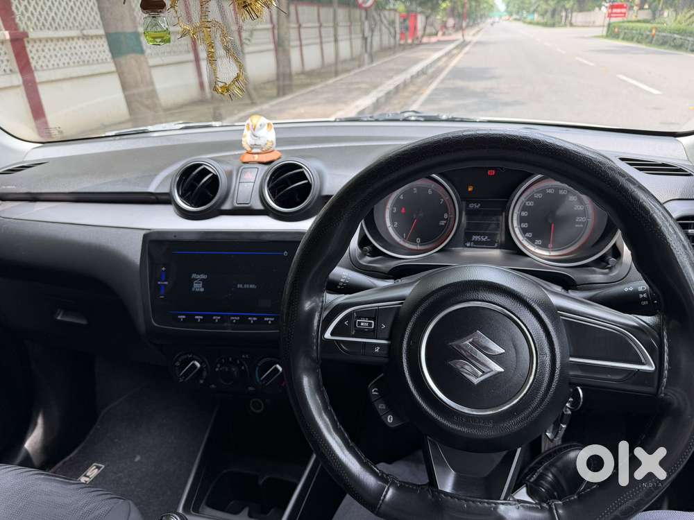 Maruti Suzuki Swift Vxi + Manual, 2021, Petrol