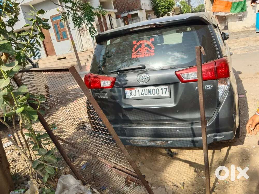 Toyota Innova Crysta 2018 Diesel 110000 Km Driven