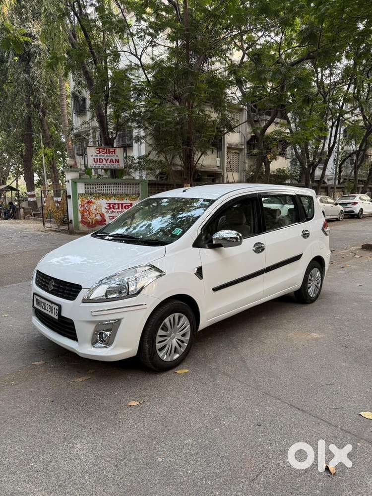 Maruti Suzuki Ertiga Vxi Petrol/cng