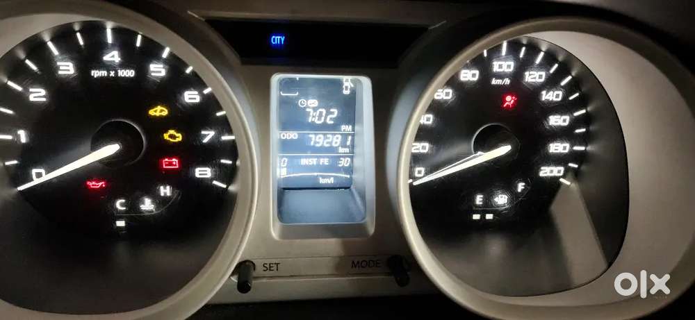 Tata Tiago, Petrol Top Model, Mannual 2017,  Milage About 20 Kmpl