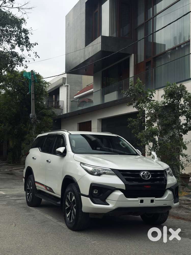 Toyota Fortuner 4x2 At Trd Sportivo, 2017, Diesel