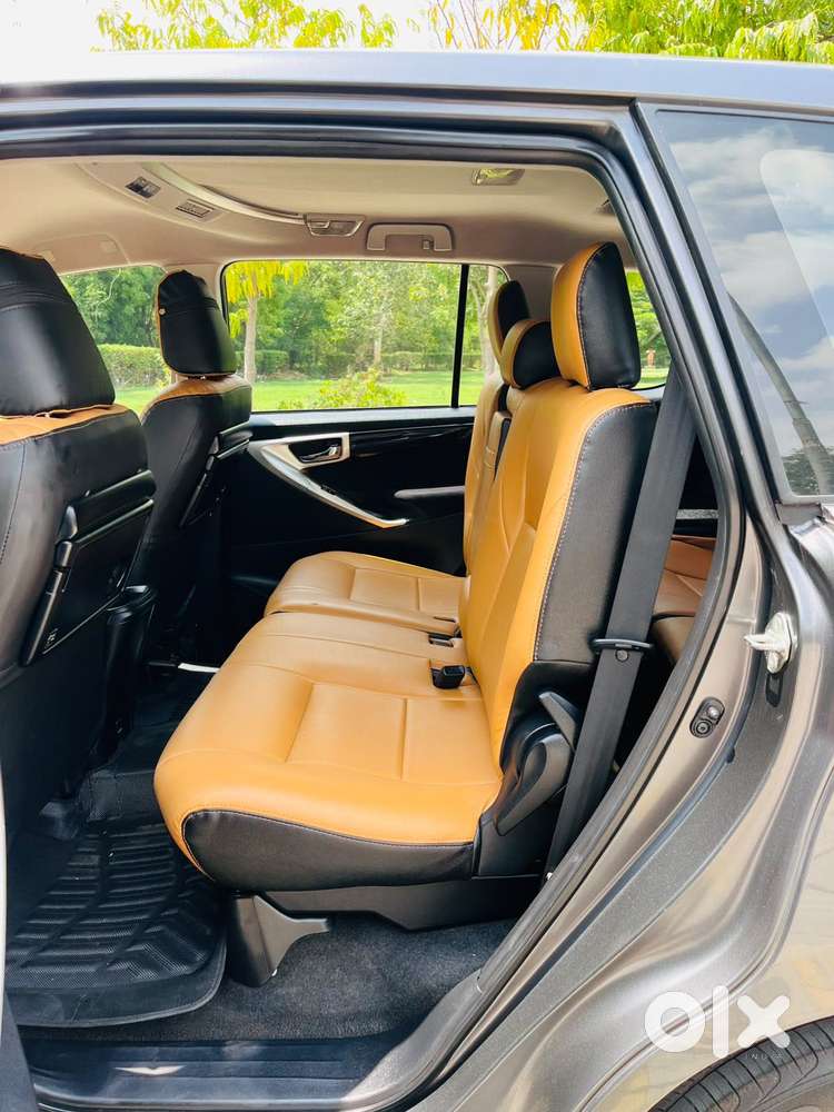 Toyota Innova 2.5 Vx 8 Str, 2019, Diesel