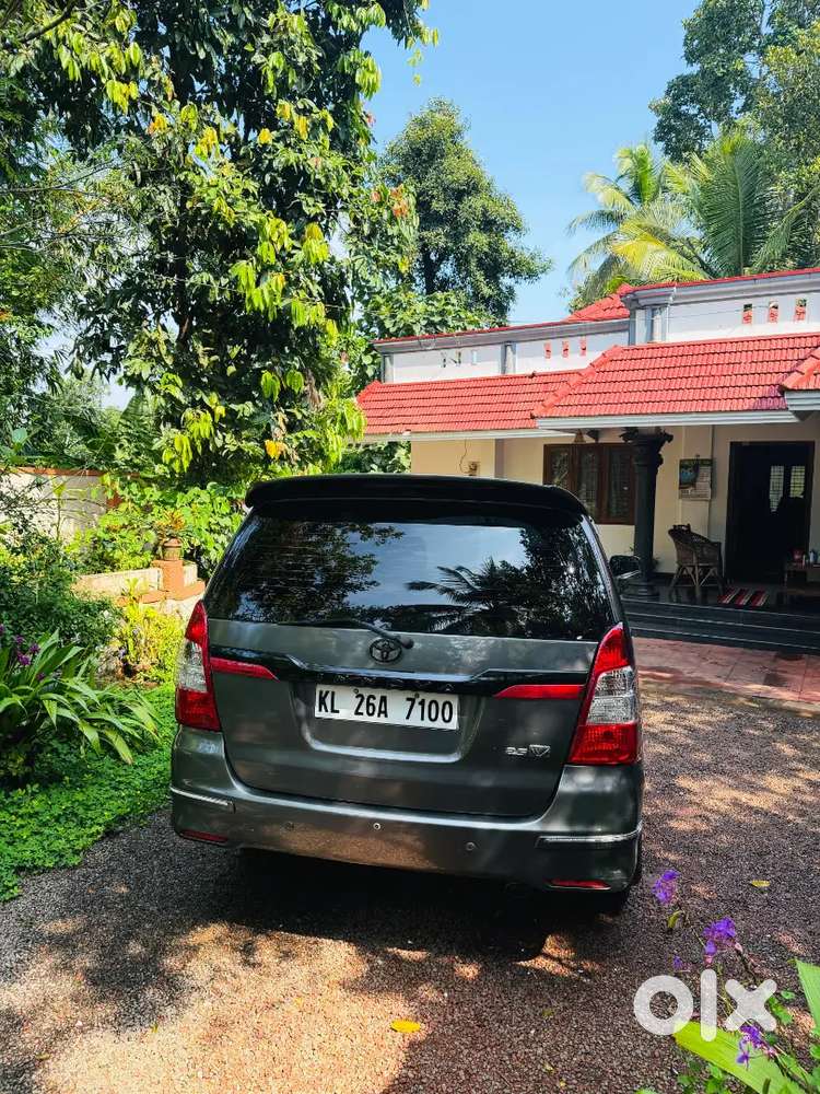 Toyota Innova Diesel 2010