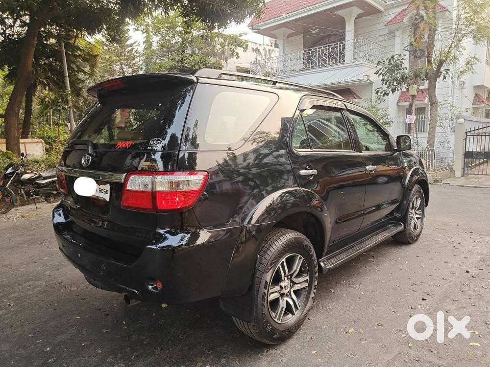 Toyota Fortuner 3.0 4x4 Manual, 2010, Diesel