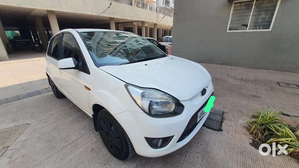 Ford Figo Lxi Diesel Totaly New Painted
