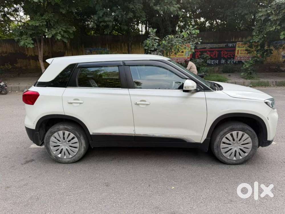 Maruti Suzuki Brezza 1.5 Lxi Smart Hybrid, 2021, Petrol