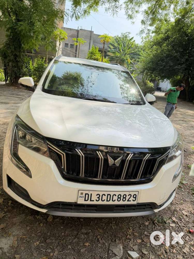 Mahindra Xuv700 2.0 Ax 7 Petrol At Luxury Pack Str, 2025, Petrol