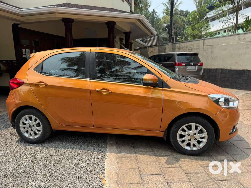 Tata Tiago 1.2 Revotron Xza, 2017, Petrol