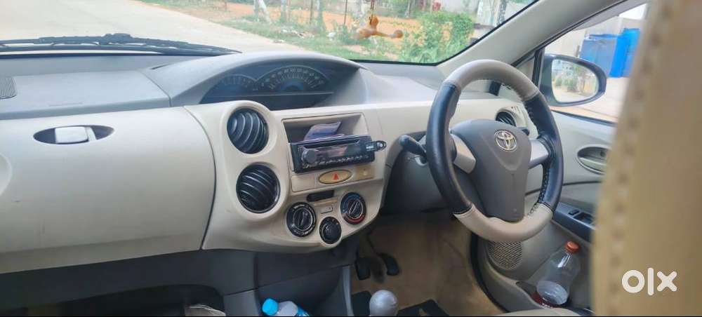 I Want Sell My Car Tyota Etios Liva 2015 3.30 L