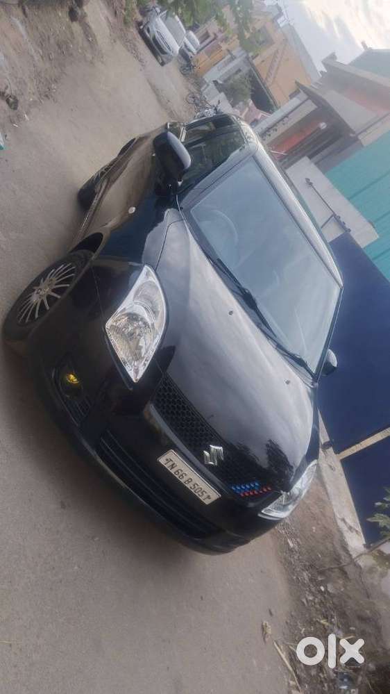 Maruti Suzuki Swift Vxi + Manual, 2010, Petrol