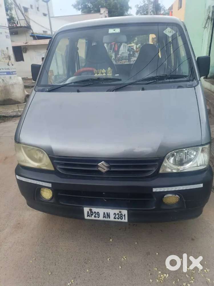 Maruti Suzuki Eeco 5 2010