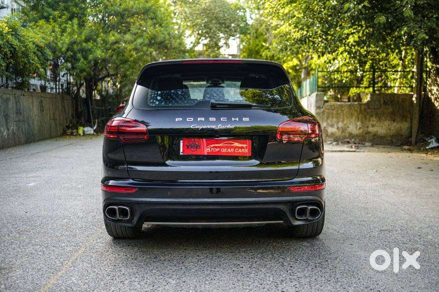 Porsche Cayenne Turbo S, 2015, Petrol
