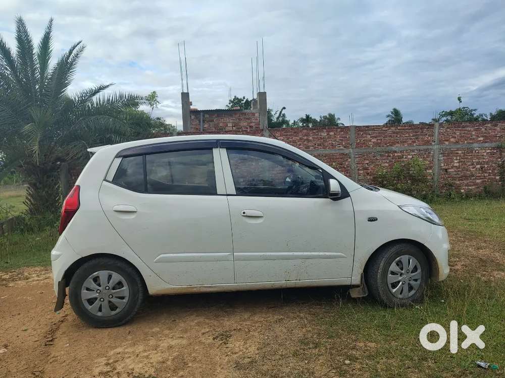 Hyundai I10 Sportz 2011 (rc Upto 2031)