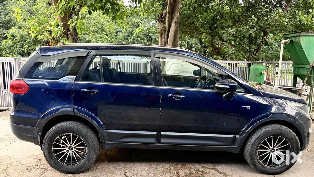 Tata Hexa 2.2 Xt 4x2 7 Str Dual Tone, 2018, Diesel