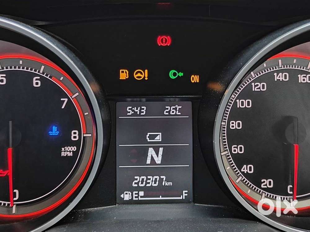 Maruti Suzuki Swift Zxi, 2022, Petrol