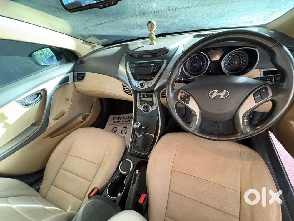 Hyundai Elantra Petrol 2013