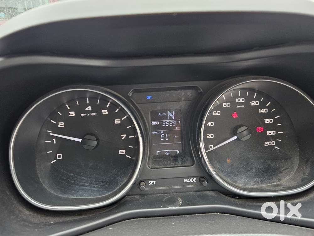 Tata Nexon Kraz Plus Amt, 2019, Petrol