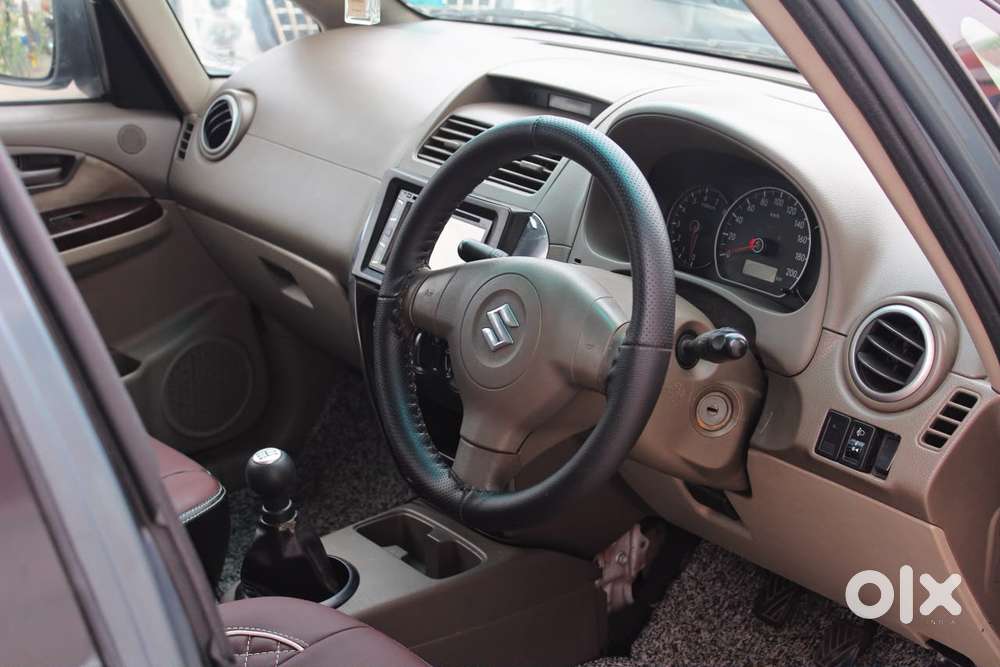 Maruti Suzuki Sx4 Vxi Bsiv, 2010, Petrol