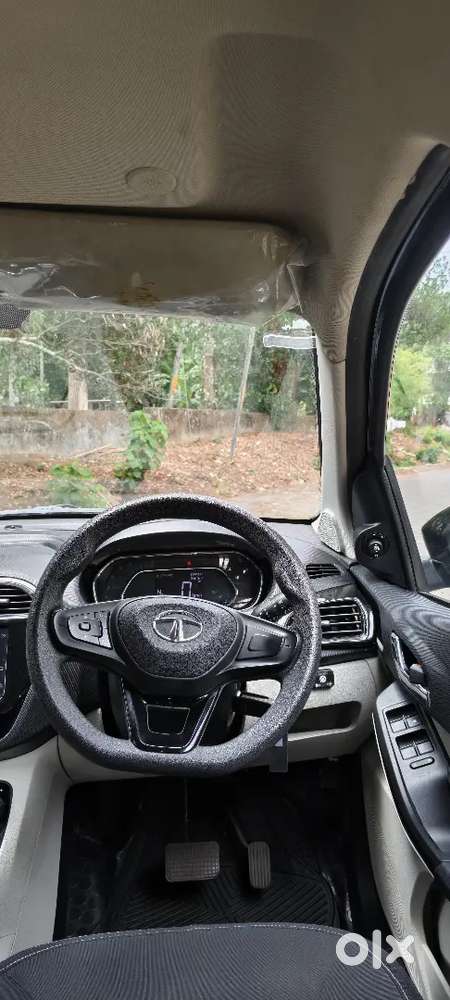2023 Tata Tiago Xza+ Amt  23,500 Km  1st Owner  Top Model