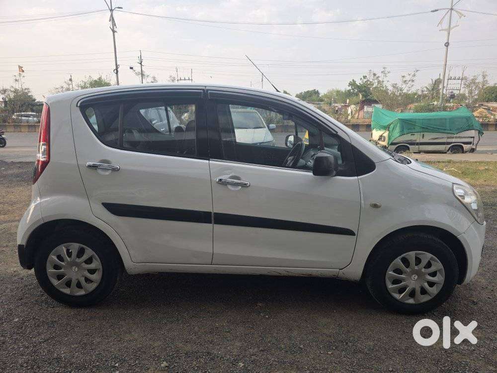 Maruti Suzuki Ritz Vxi, 2011, Petrol