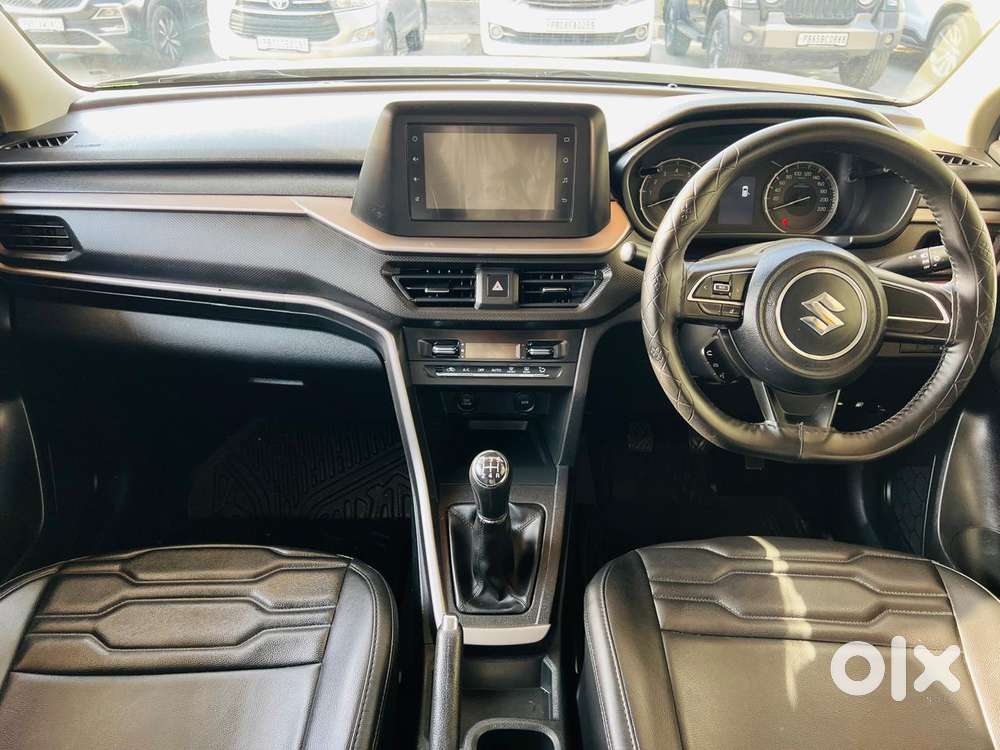 Maruti Suzuki Brezza 1.5 Vxi Smart Hybrid, 2022, Petrol