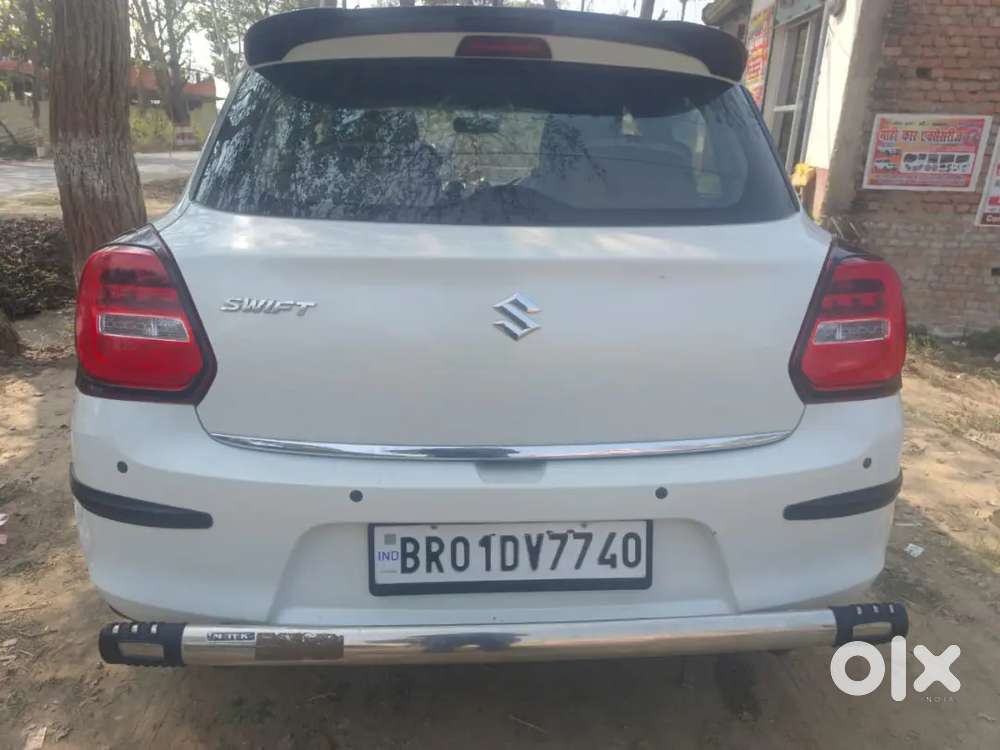 Maruti Suzuki Swift 2018 Petrol 30000 Km Driven