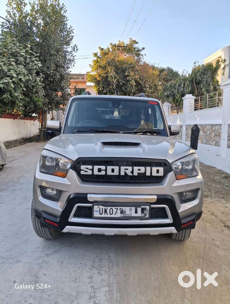 Mahindra Scorpio 2015
