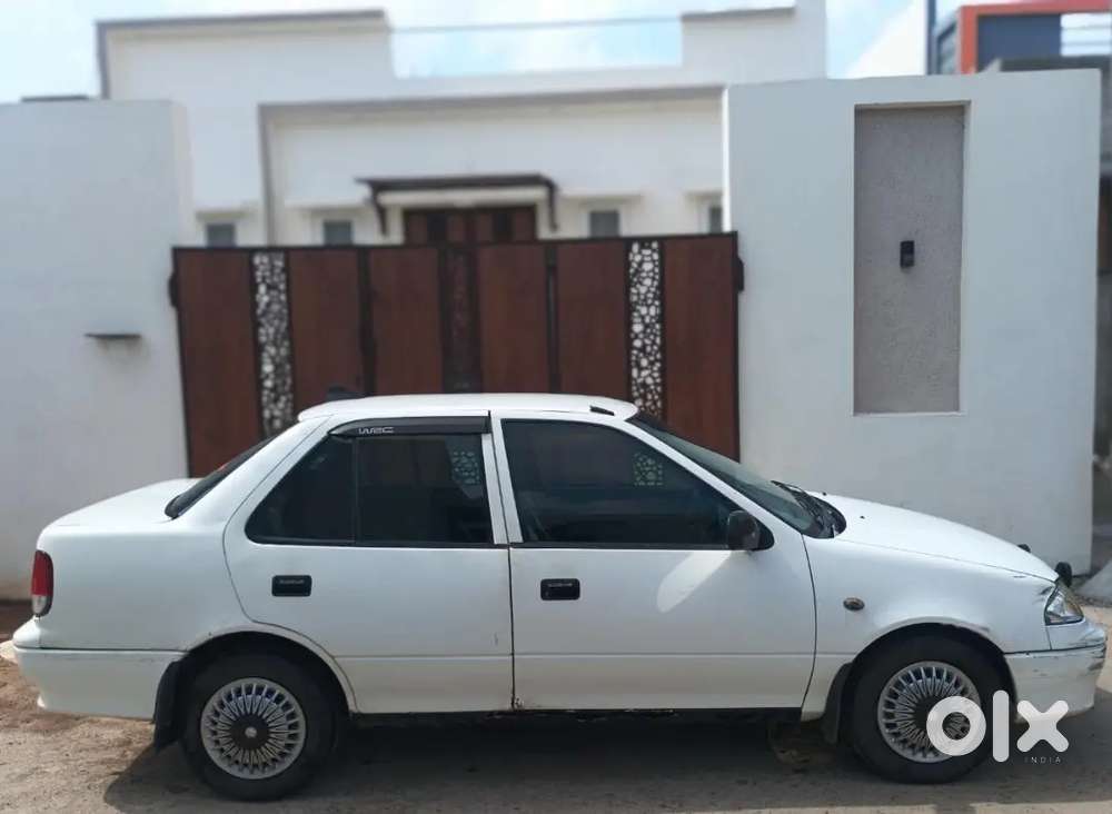 Maruti Suzuki Esteem 2001 Petrol Lx