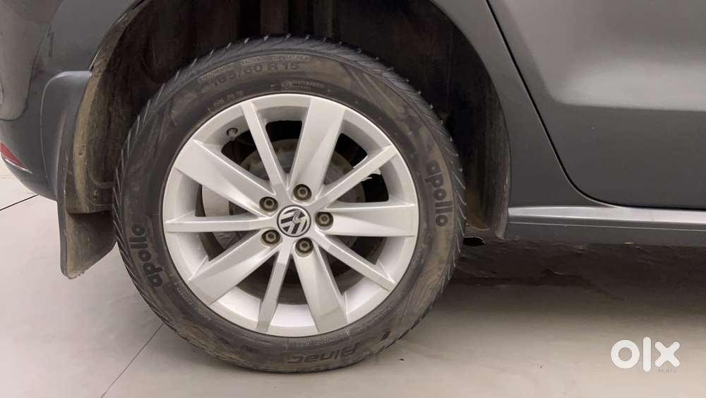 Volkswagen Polo 2009-2013 Petrol Highline 1.2l, 2015, Petrol