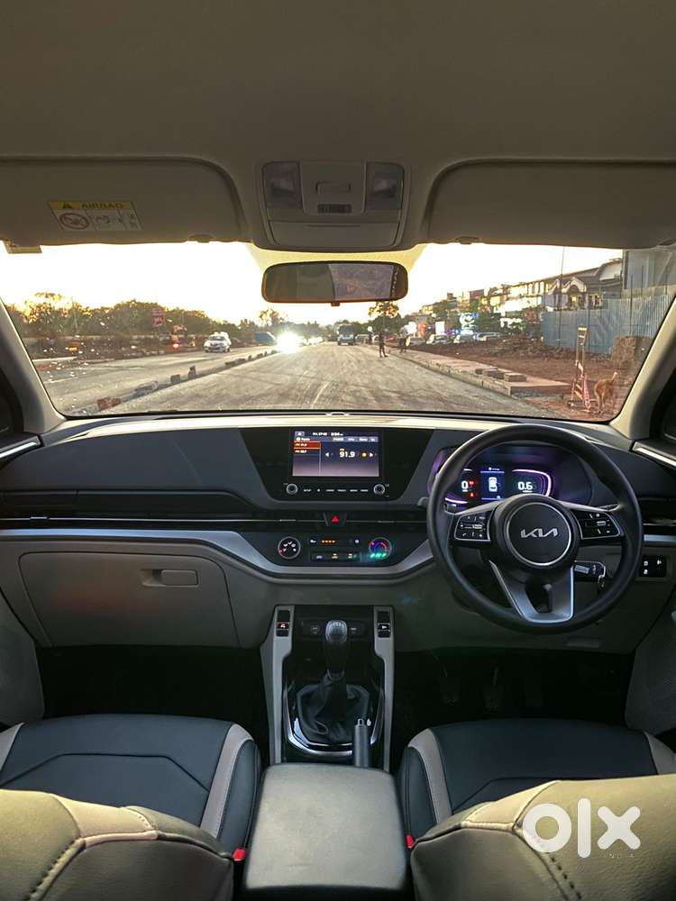 Kia Carens 1.4 Prestige Plus Turbo 7 Str, 2024, Petrol