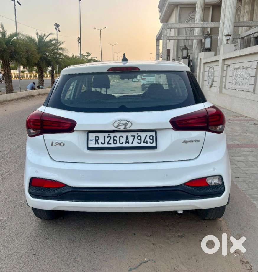 Hyundai I20 Sportz 1.2 Bs-iv, 2020, Petrol