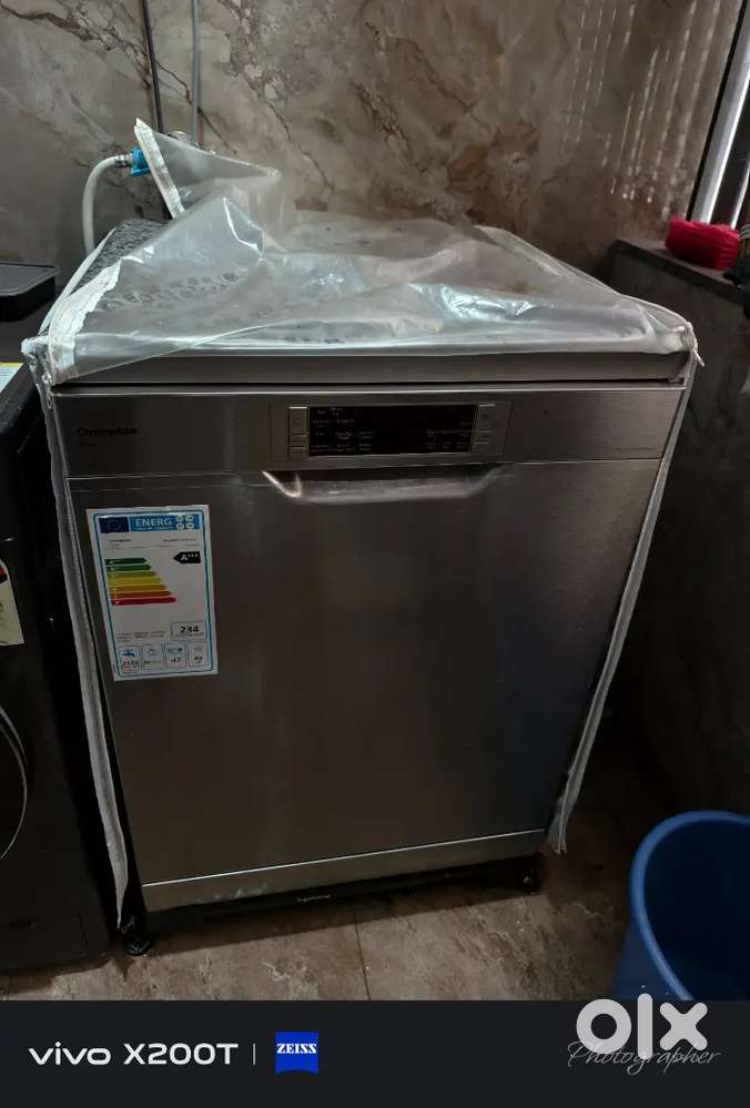 Crompton Voila 14-Place Setting Dishwasher &ndash; Mint Condition